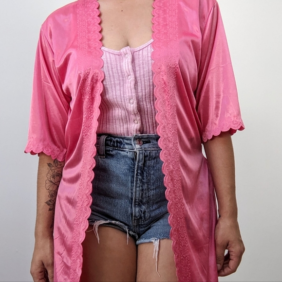 🖤 Vintage Robe - Picture 5 of 7